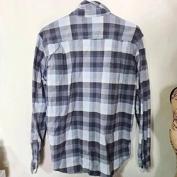 Carhartt Relaxed fit Rugged flex long sleeve shirt. Size Medium - Picture 7 of 7